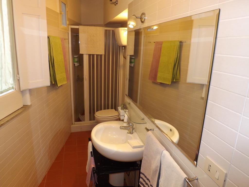 Apartment Guide Tour Neapel